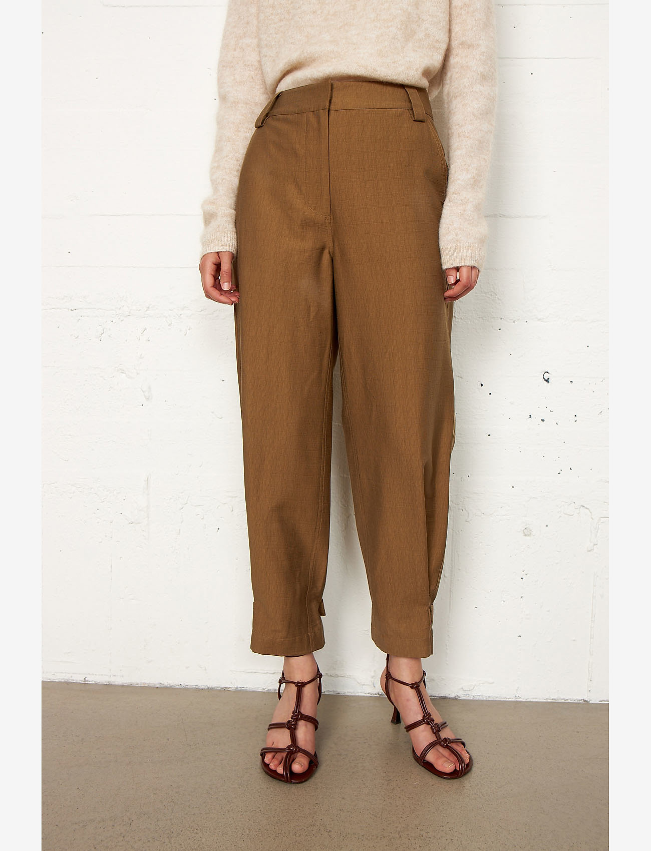 Second Female - Jasione Trousers - kangaroo - 5