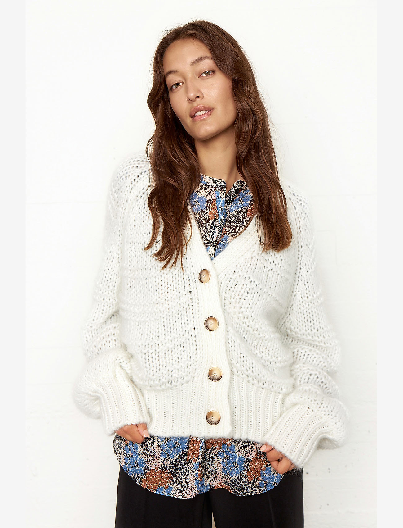 Daphne Knit Cardigan - PEARLED