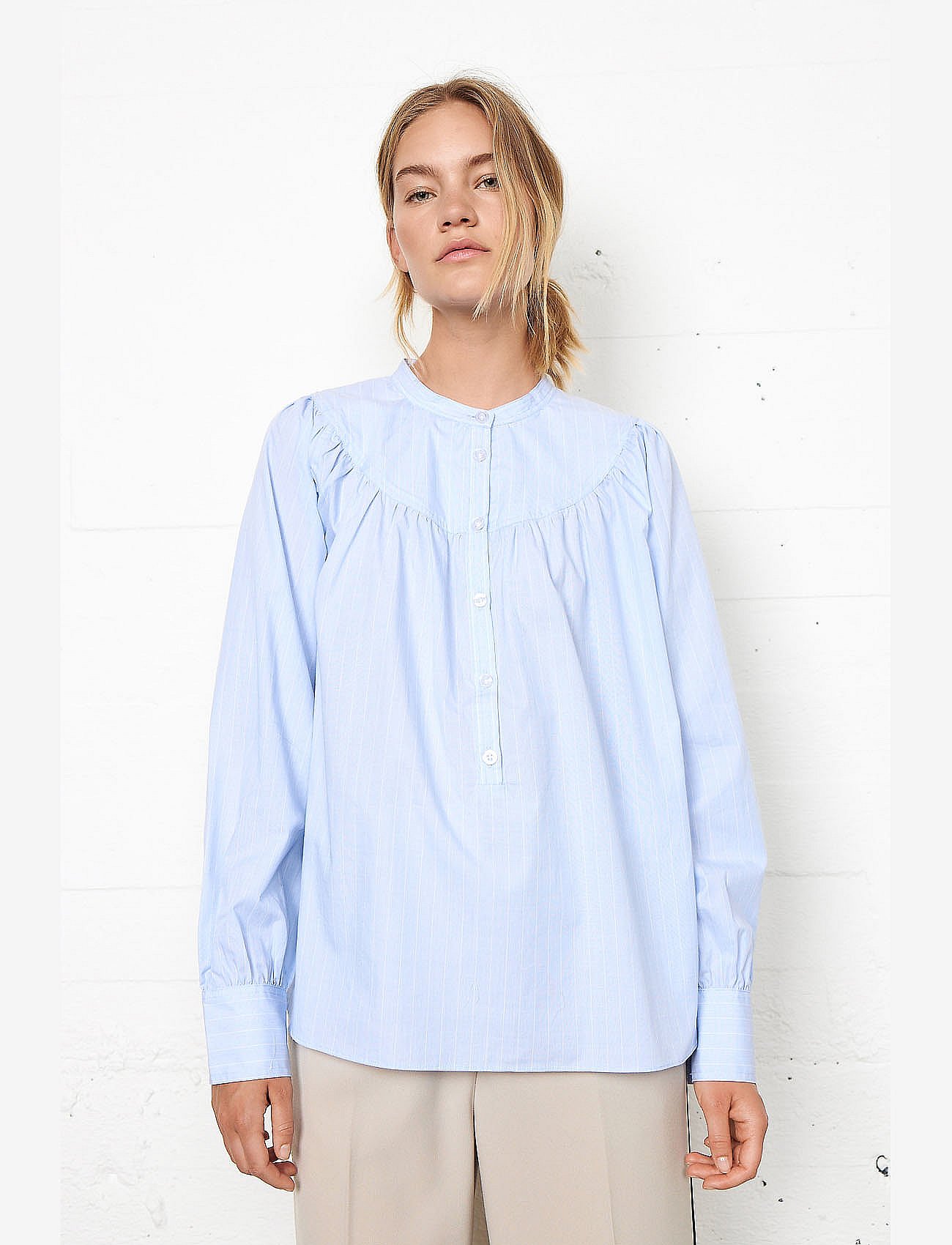Clematis Blouse - BRUNNERA