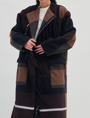 Second Female - Essi Coat - winter coats - deep mahogany - 2