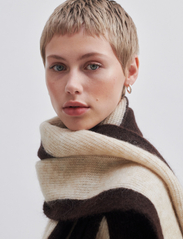 Second Female - Hertha Knit Scarf - winter scarves - molÉ - 2
