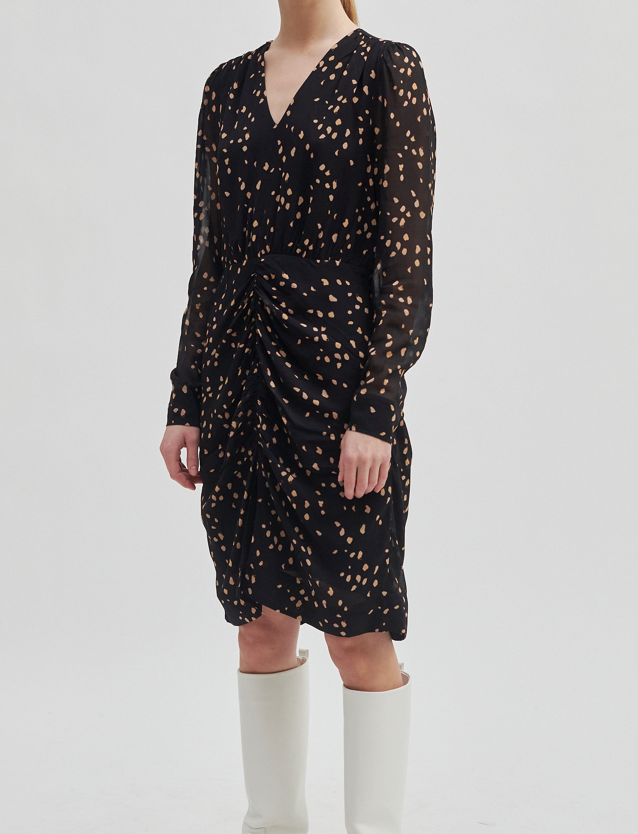 Second Female - Mild Fitted Dress - korte kjoler - black - 4