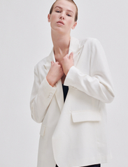 Second Female - Disa New Blazer - feestelijke kleding voor outlet-prijzen - bright white - 3