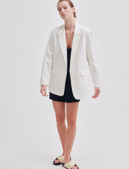 Second Female - Disa New Blazer - feestelijke kleding voor outlet-prijzen - bright white - 4