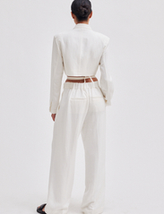 Second Female - Lino Trousers - festkläder till outletpriser - antique white - 4