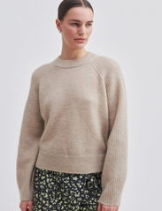 Second Female - Brookline Knit New O-Neck - jumpers - oxford tan - 1