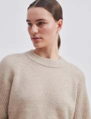 Second Female - Brookline Knit New O-Neck - jumpers - oxford tan - 2