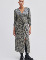 Second Female - Luna Maxi Dress - maxi kjoler - woodland gray - 0