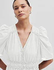 Second Female - Jodisa Dress - krótkie sukienki - white - 3