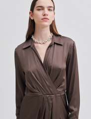 Second Female - Galeries Dress - shirt dresses - major brown - 4