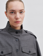 Second Female - Tradition Shirt Jacket - pavasara jakas - grey melange - 3