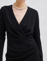 Second Female - Kos Short Dress - feestelijke kleding voor outlet-prijzen - black - 3