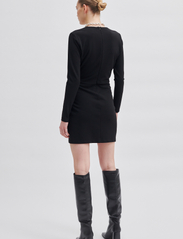 Second Female - Kos Short Dress - feestelijke kleding voor outlet-prijzen - black - 5
