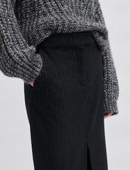 Second Female - Charlin Skirt - pieštuko formos sijonai - black - 2