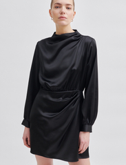 Second Female - Ries Mini Dress - sukienki krótkie - black - 2