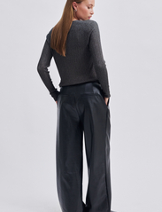 Second Female - Ysali Knit Cardigan - cardigans - black - 4
