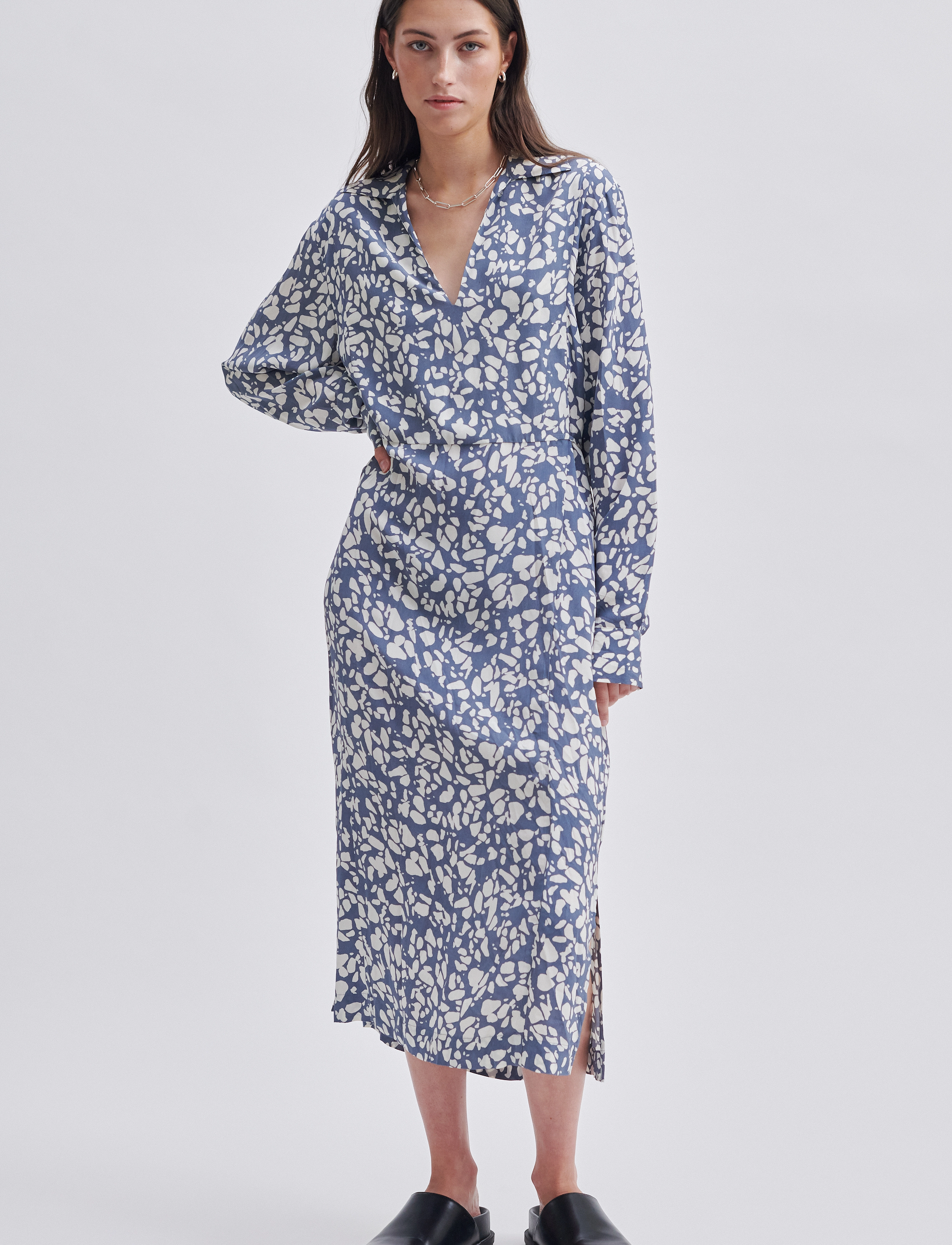 Second Female Jo Tunic Dress - Midiklänningar - STORMY WEATHER / blue