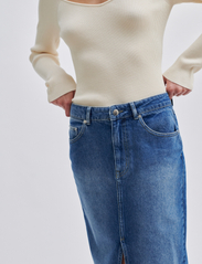 Second Female - Kylie Skirt - jeansrokken - denim blue - 2