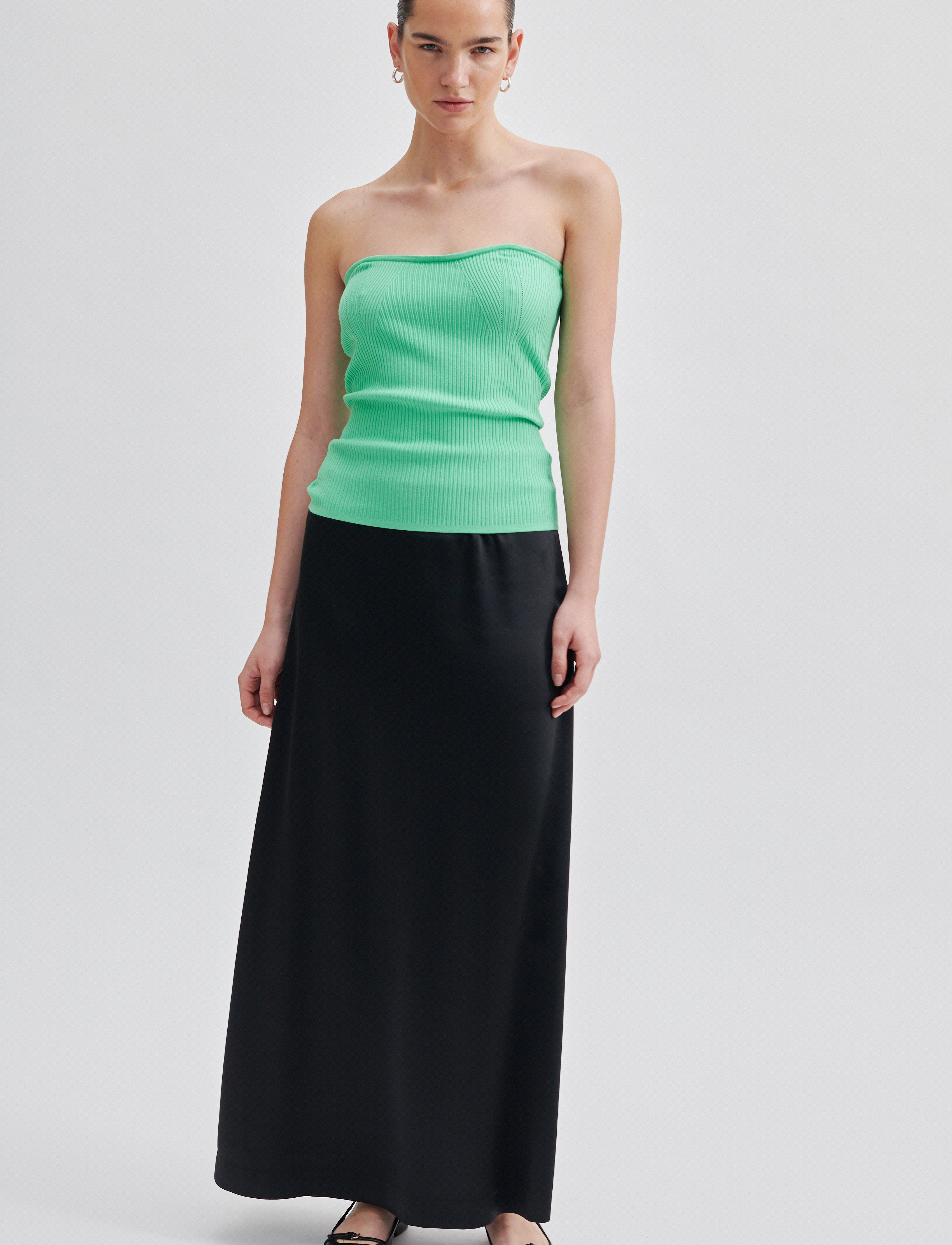 Second Female - Odile Maxi Skirt - satinröcke - black - 4