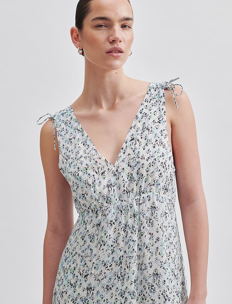Second Female - Elle Maxi Dress - maxi kjoler - alaskan blue - 2