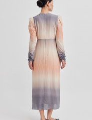 Second Female - Anara Dress - midi kjoler - stormy weather - 2