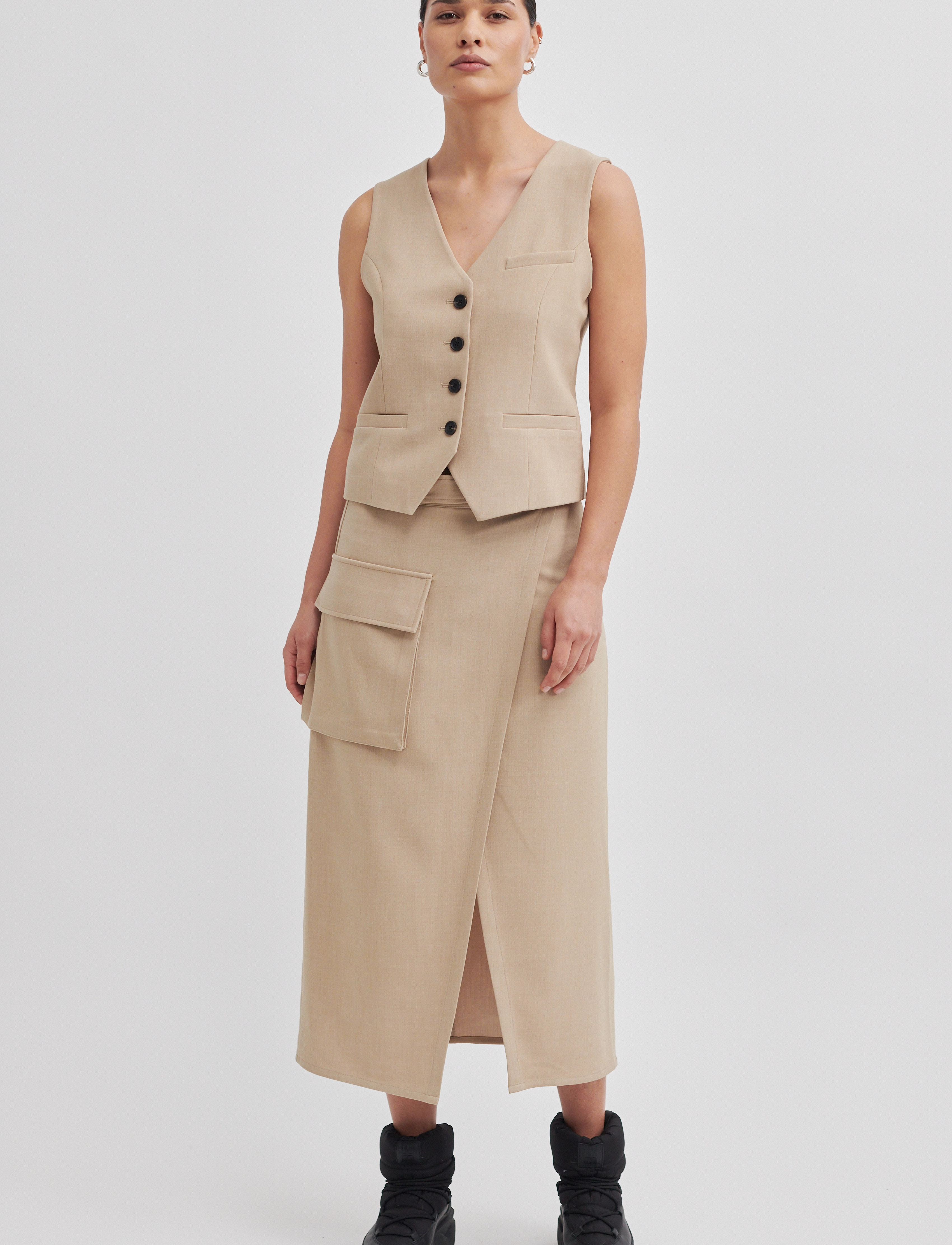 Second Female - Felice Waistcoat - roasted cashew - 3