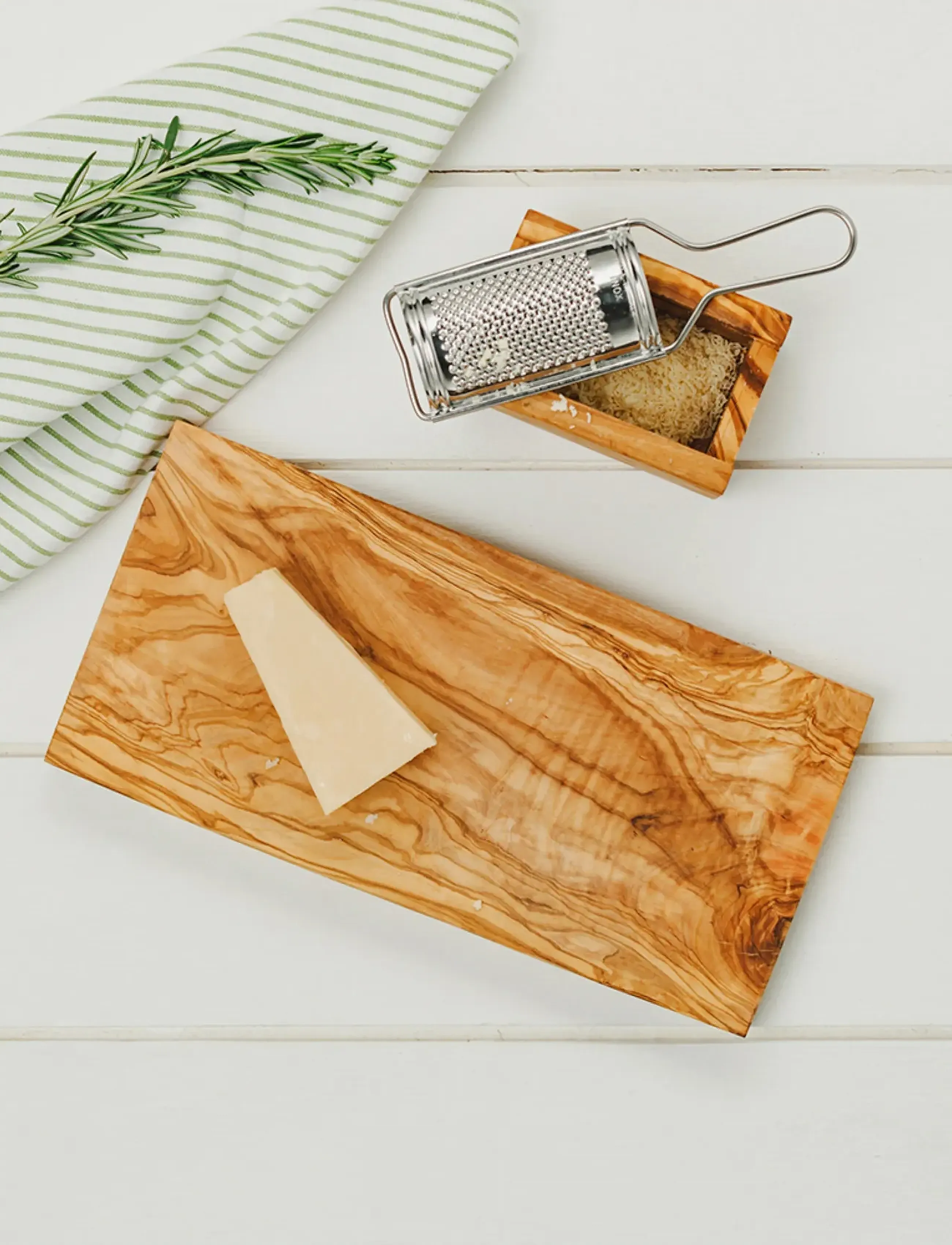 Selbrae House Skærebræt I Oliventræ, 35 cm, Kitchen Tools, Braun - Cutting Boards, Homeware