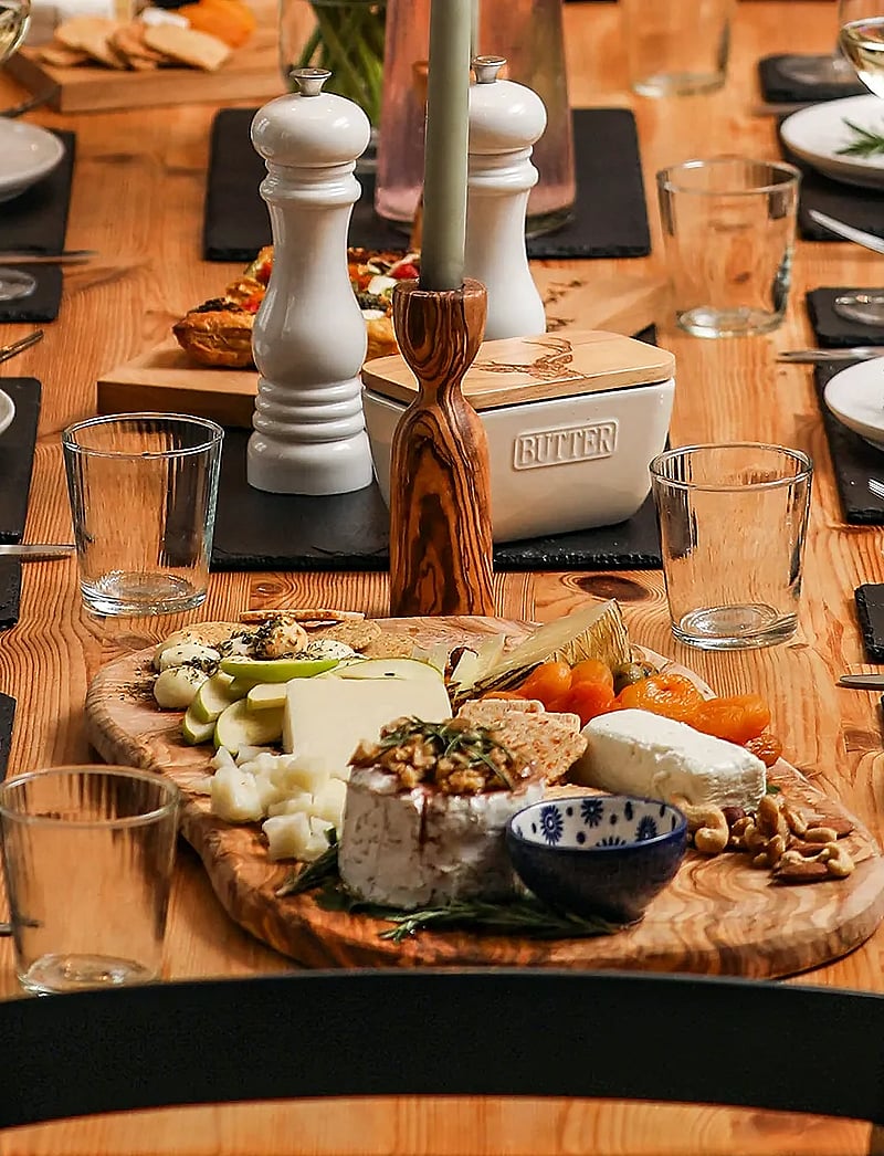 Selbrae House - Olive Wood Board - serviravimo lėkštės ir dubenėliai - brown - 0