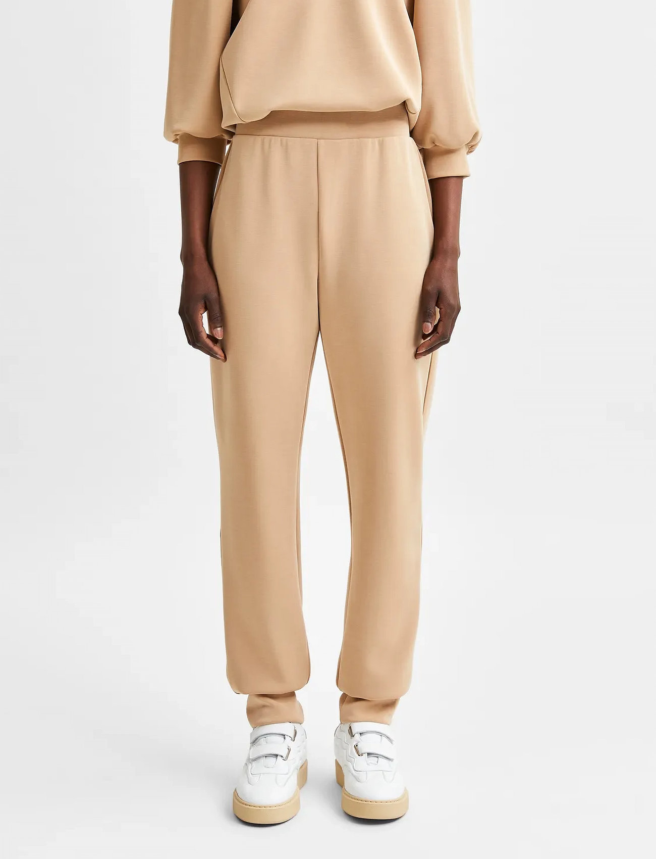 Tenny HW Sweat Pant 5