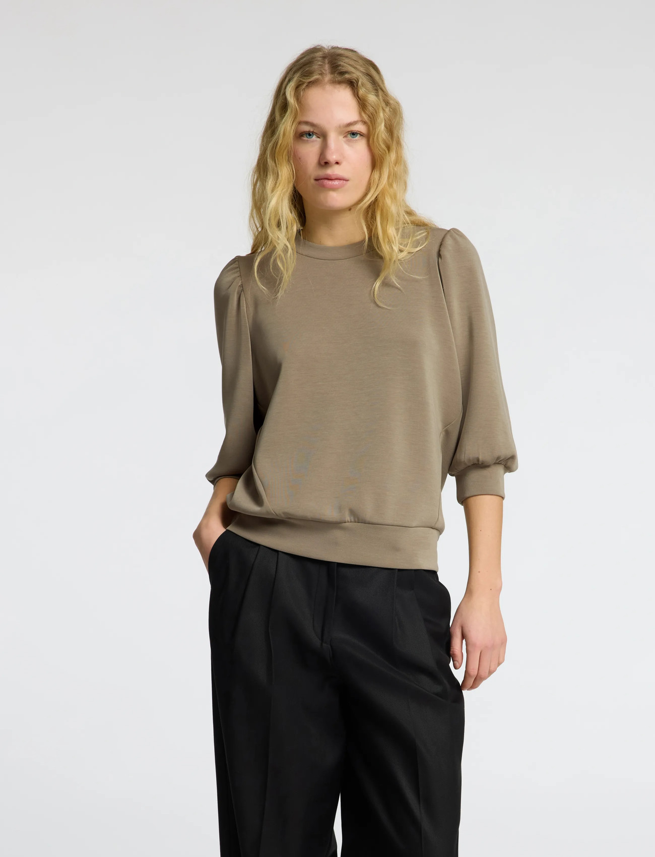 Khaki green