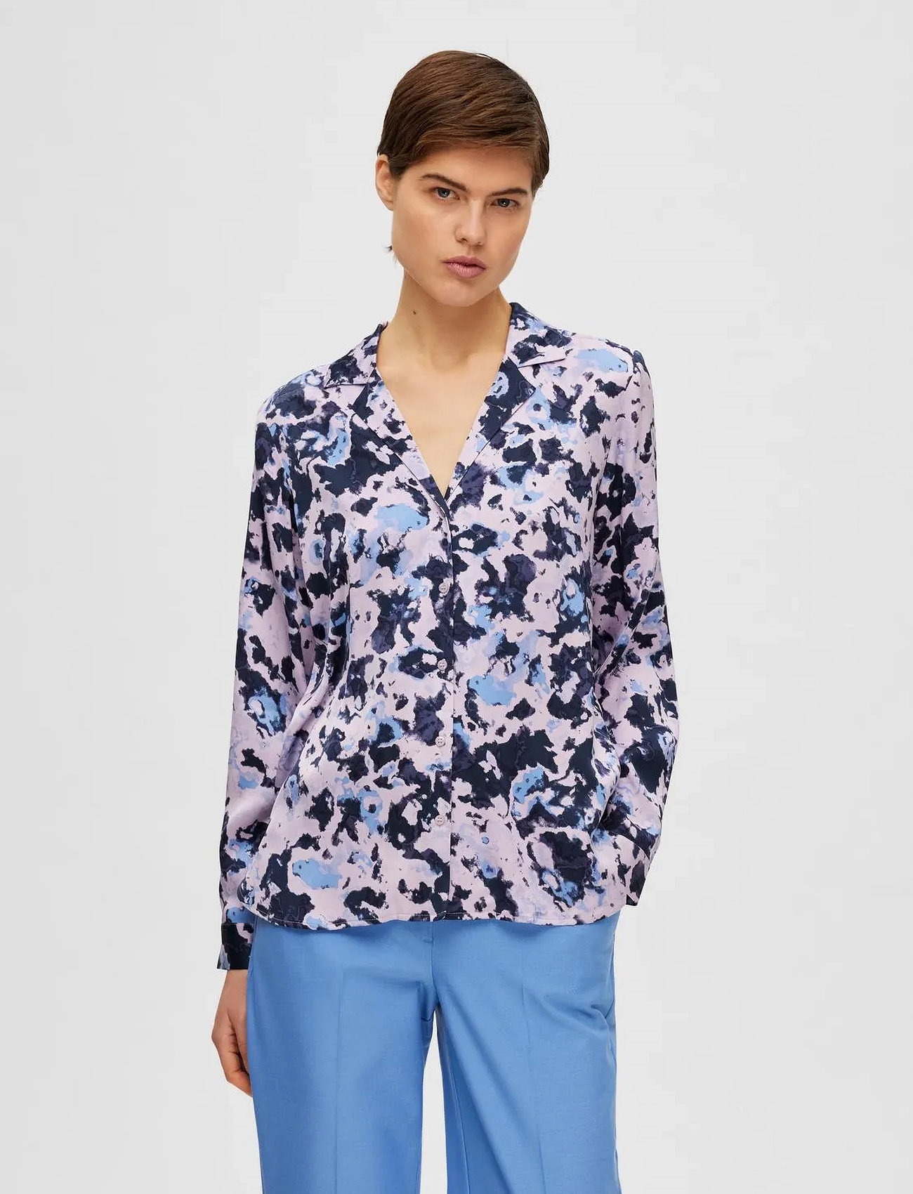 SELECTED Aronia LS AOP Satin Shirt skjortor & blusar dam – bild 5