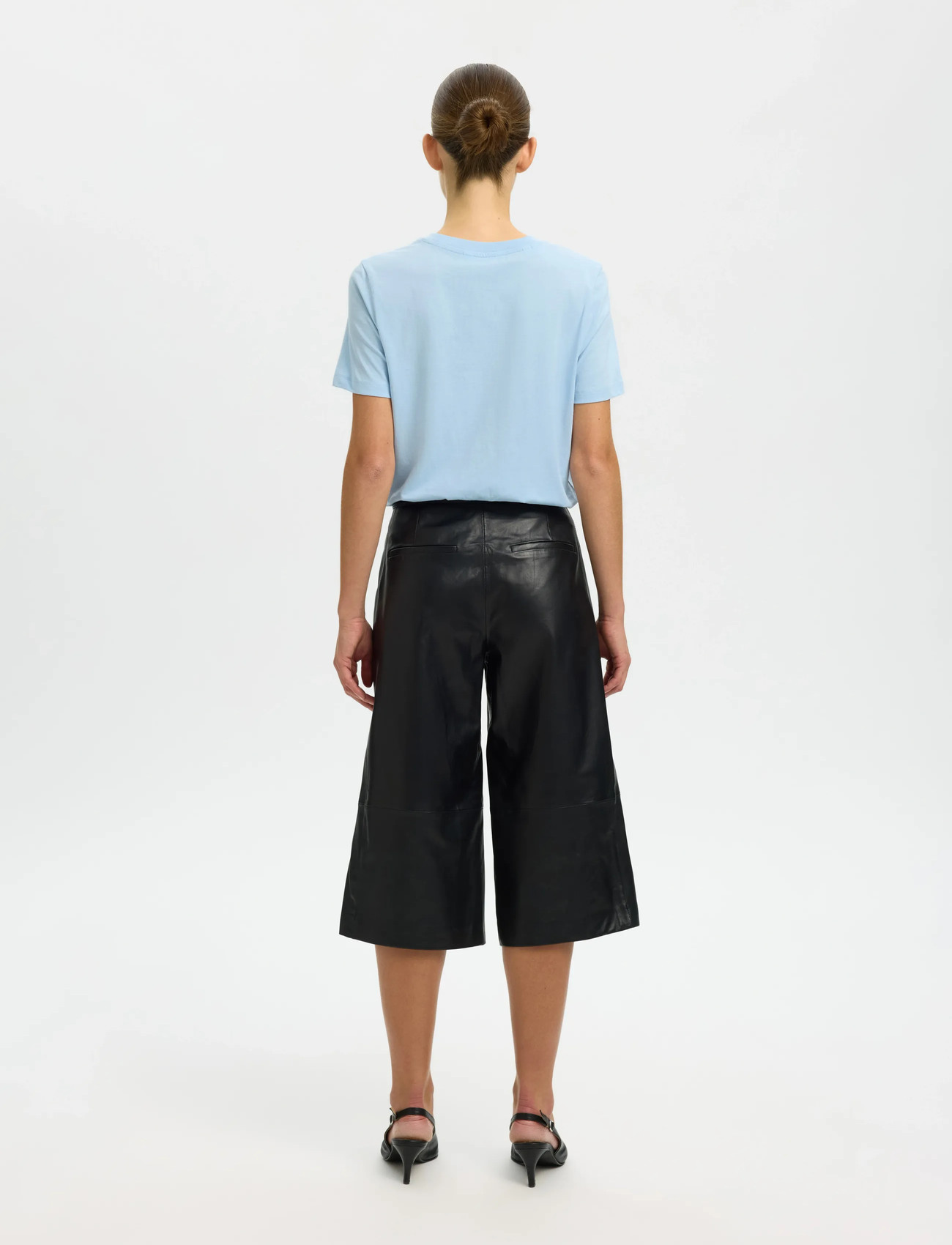 SELECTED Slfessential SS O-Neck Tee t-shirts dam – bild 6