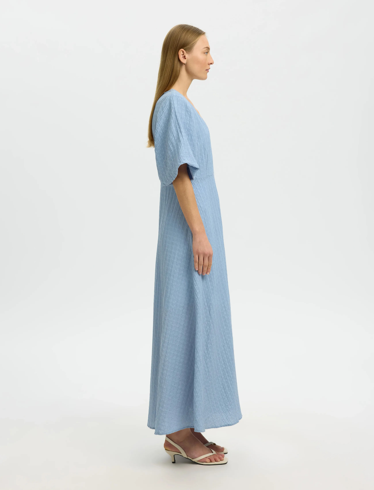 SELECTED Slfmaddie Ss Closed Back Midi Dress midiklänningar dam – bild 9