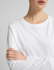 Selected Femme - SLFSTANDARD LS TEE NOOS - langärmlige tops - bright white - 6