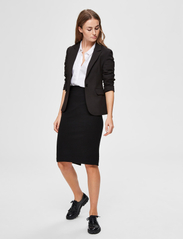 Selected Femme - SLFSHELLY MW PENCIL SKIRT B NOOS - lowest prices - black - 7