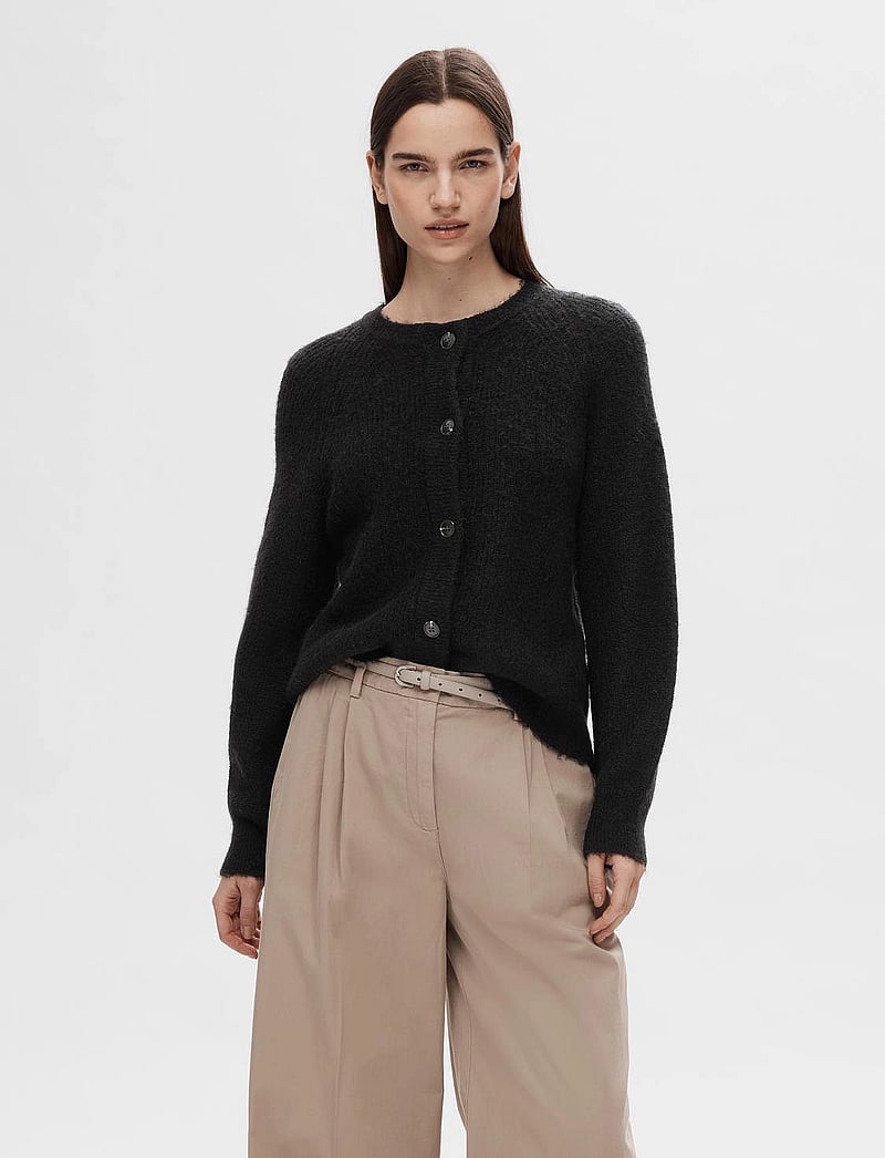 Selected - SLFLULU LS KNITHORT CARDIGAN - cardigans - black - 0