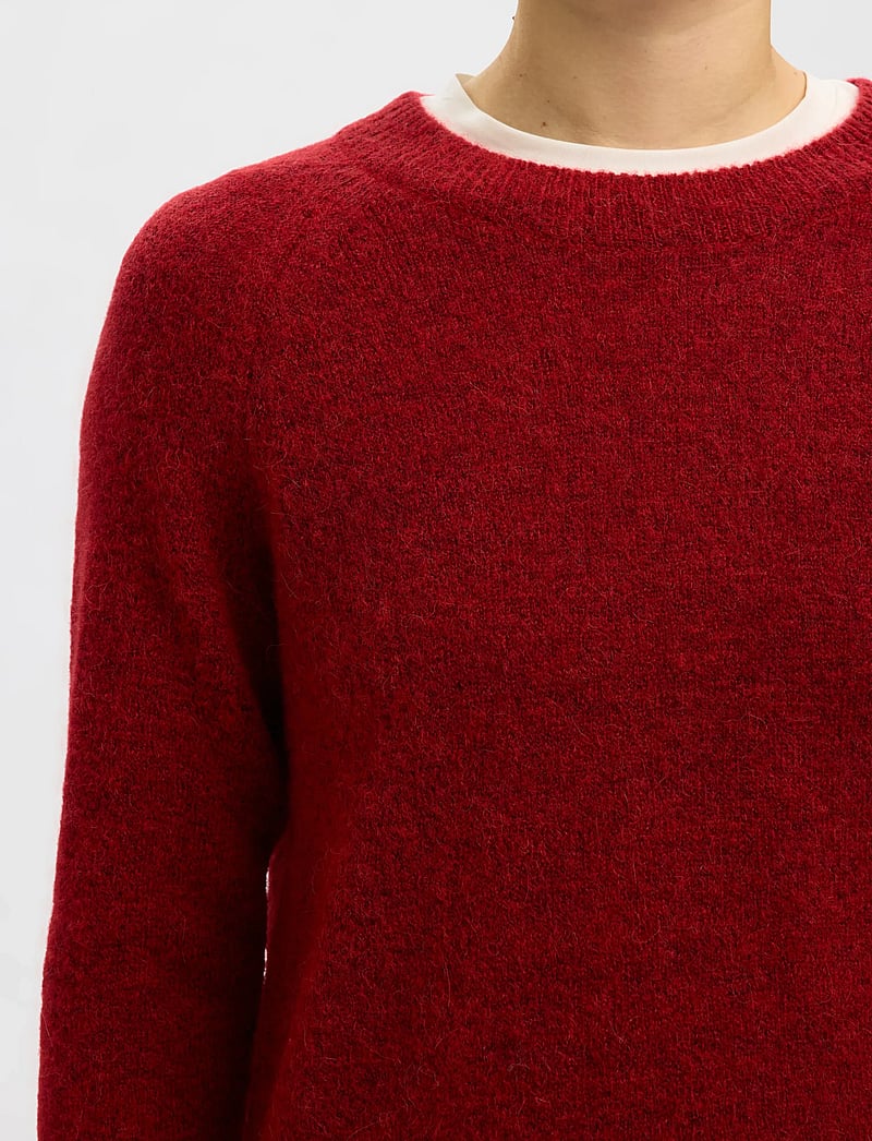 Selected - SLFLULU LS KNIT O-NECK NOOS - stickade tröjor - equestrian red - 3