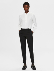 Selected Femme - SLFRITA MW SLIM PANT BLACK B NOOS - kostymbyxor - black - 4