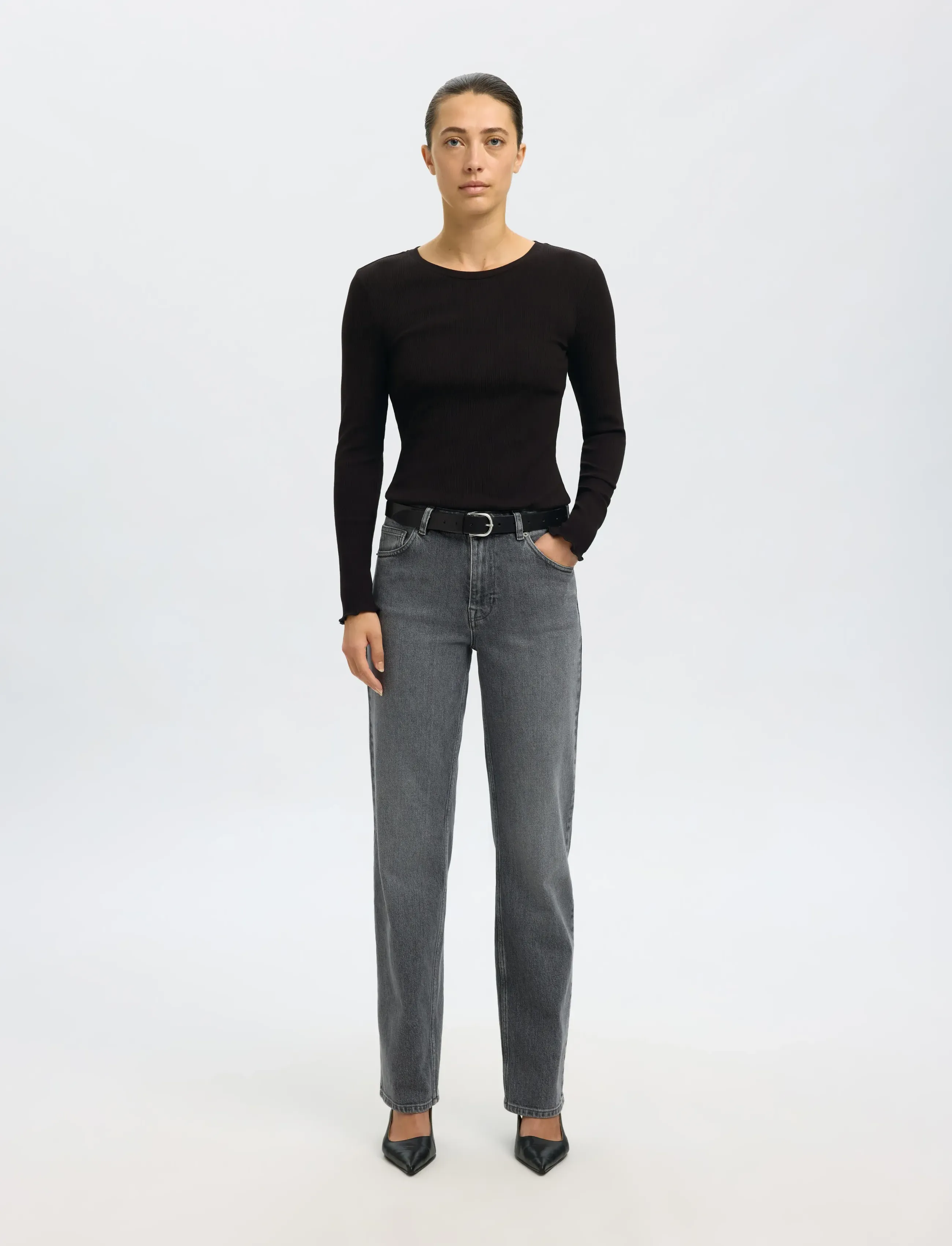 Selected - SLFANNA LS CREW NECK TEE S NOOS - langärmlige tops - black - 4