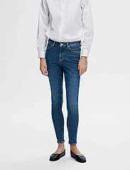 Selected Femme - SLFSOPHIA MW SKINNY DARK BLU JEAN U NOOS - skinny jeans - dark blue denim - 2