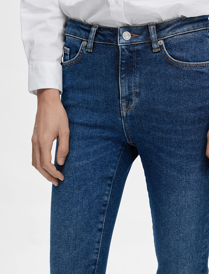 Selected - SLFSOPHIA MW SKINNY DARK BLU JEAN U NOOS - skinny jeans - dark blue denim - 4