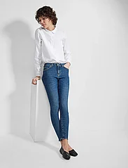 Selected Femme - SLFSOPHIA MW SKINNY DARK BLU JEAN U NOOS - skinny jeans - dark blue denim - 6