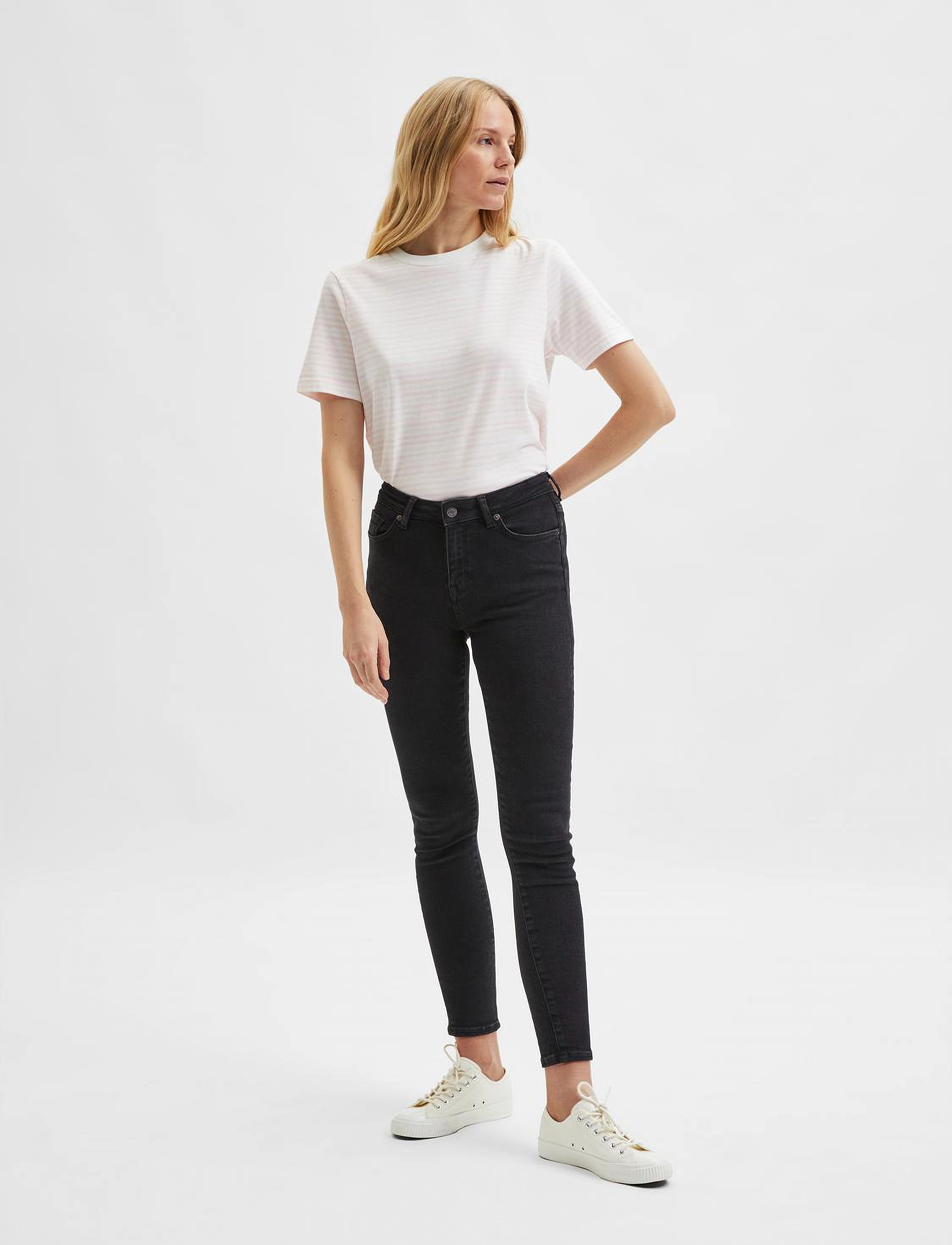 Selected - SLFSOPHIA MW SKINNY  BLACK JEANS U NOOS - jeans skinny - black denim - 4