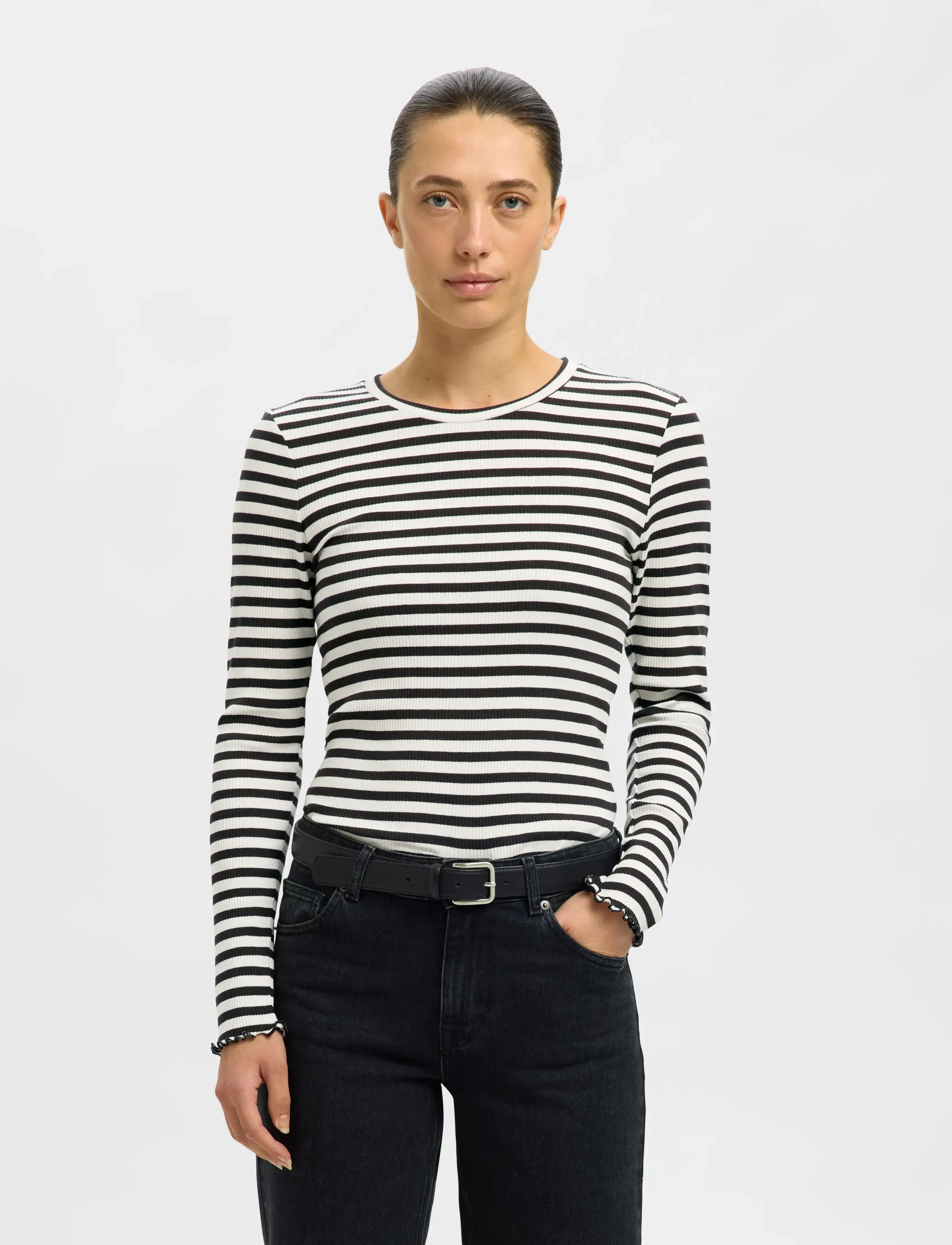 Selected SLFANNA LS CREW NECK TEE STR NOOS - T-särgid ja alussärgid - BLACK / black