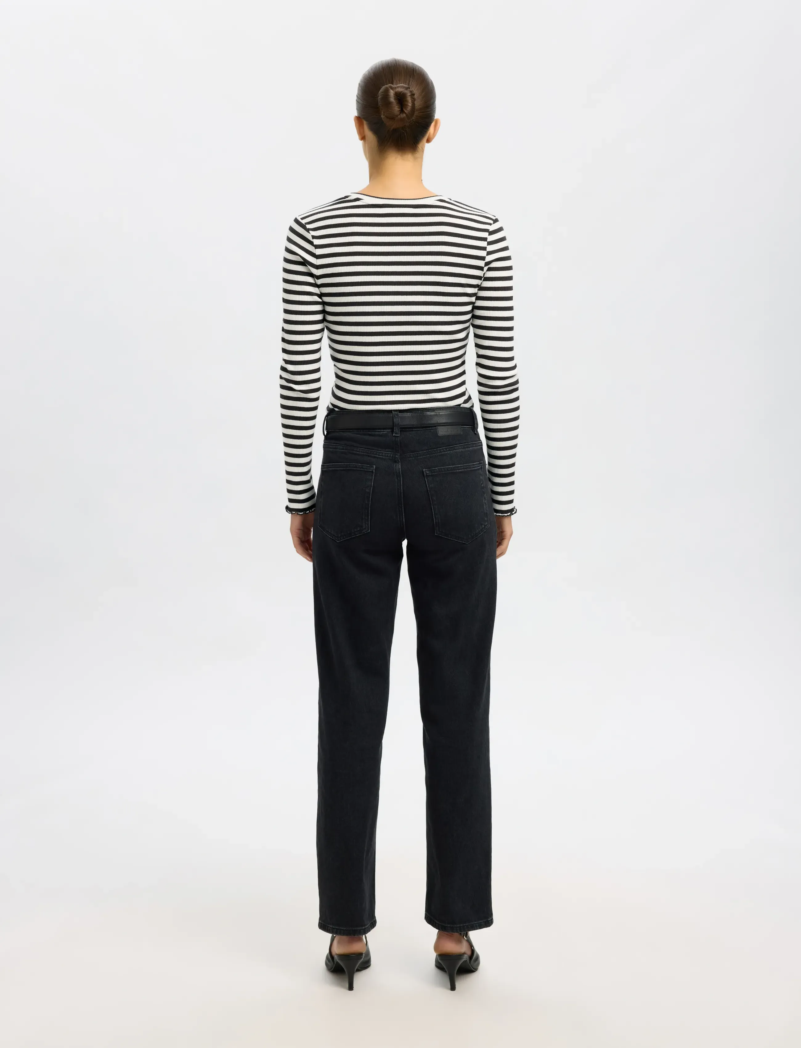 Selected - SLWANNA LS CREW NECK TEE STR NOOS - langärmlige tops - black - 3