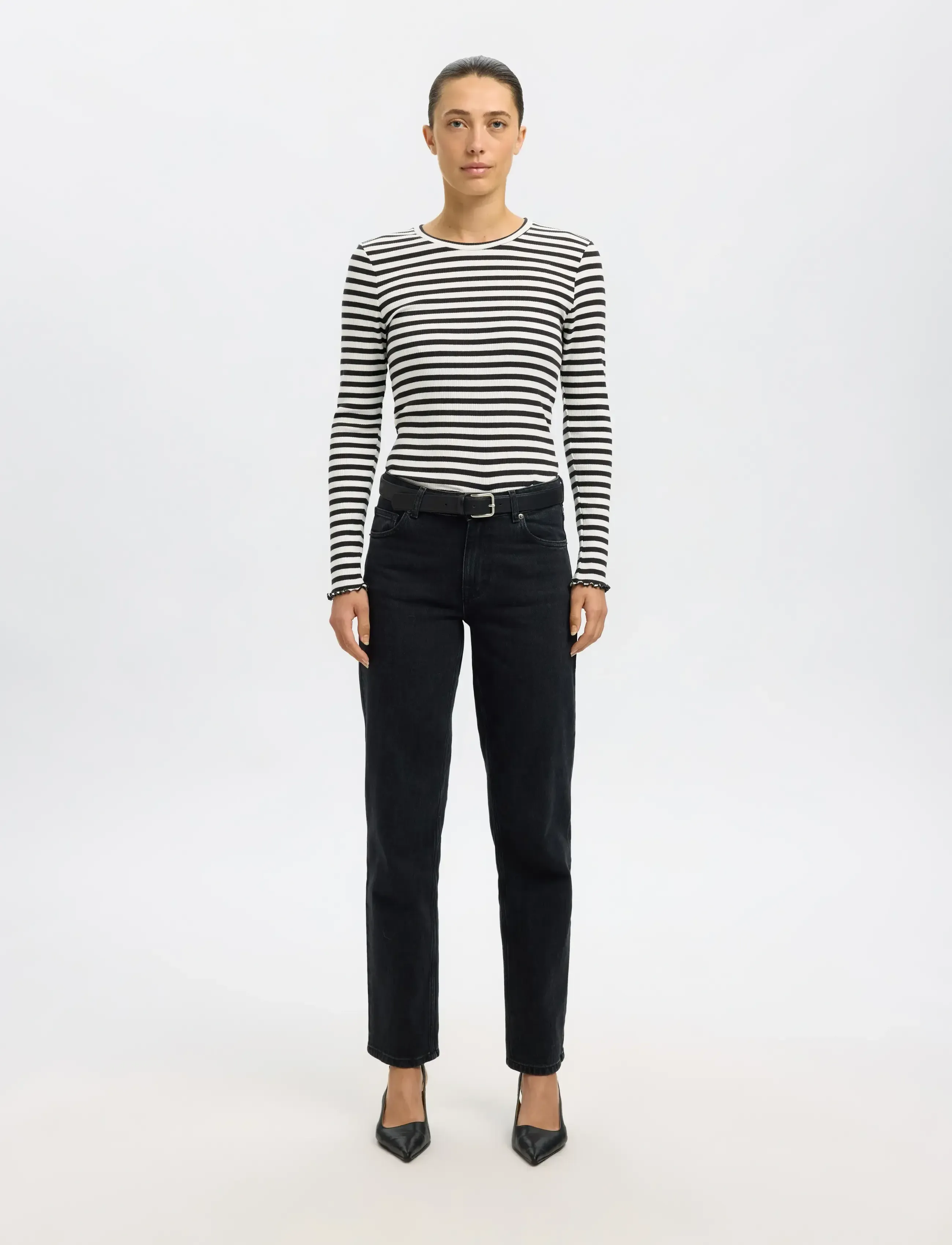 Selected - SLWANNA LS CREW NECK TEE STR NOOS - langärmlige tops - black - 4