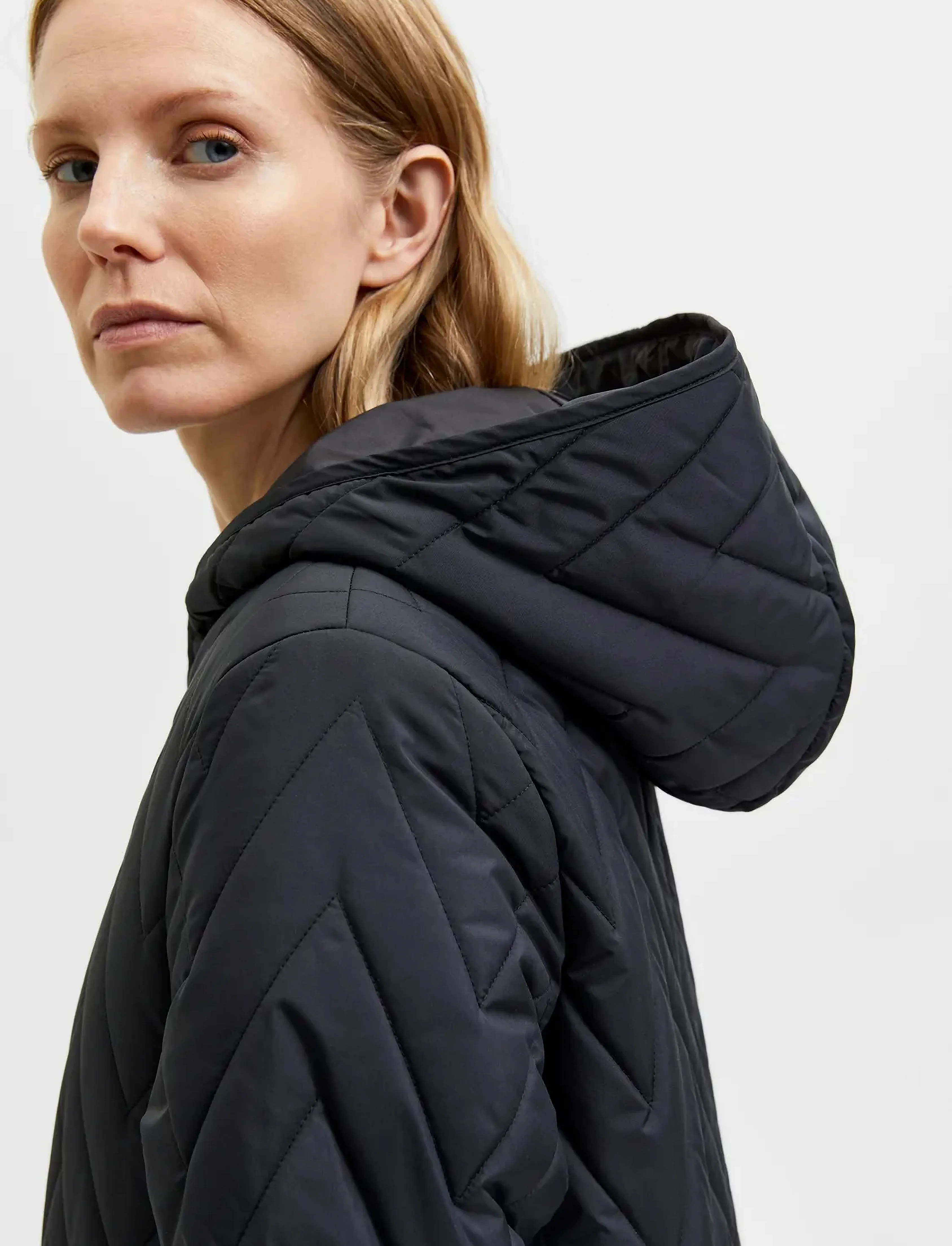 Selected - SLFNORA QUILTED COAT - overtøj - black - 5