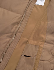 Selected Femme - SLFDASA PUFFER JACKET - winter jacket - caribou - 4