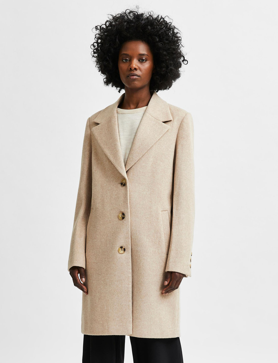 Long beige 2025 winter coat
