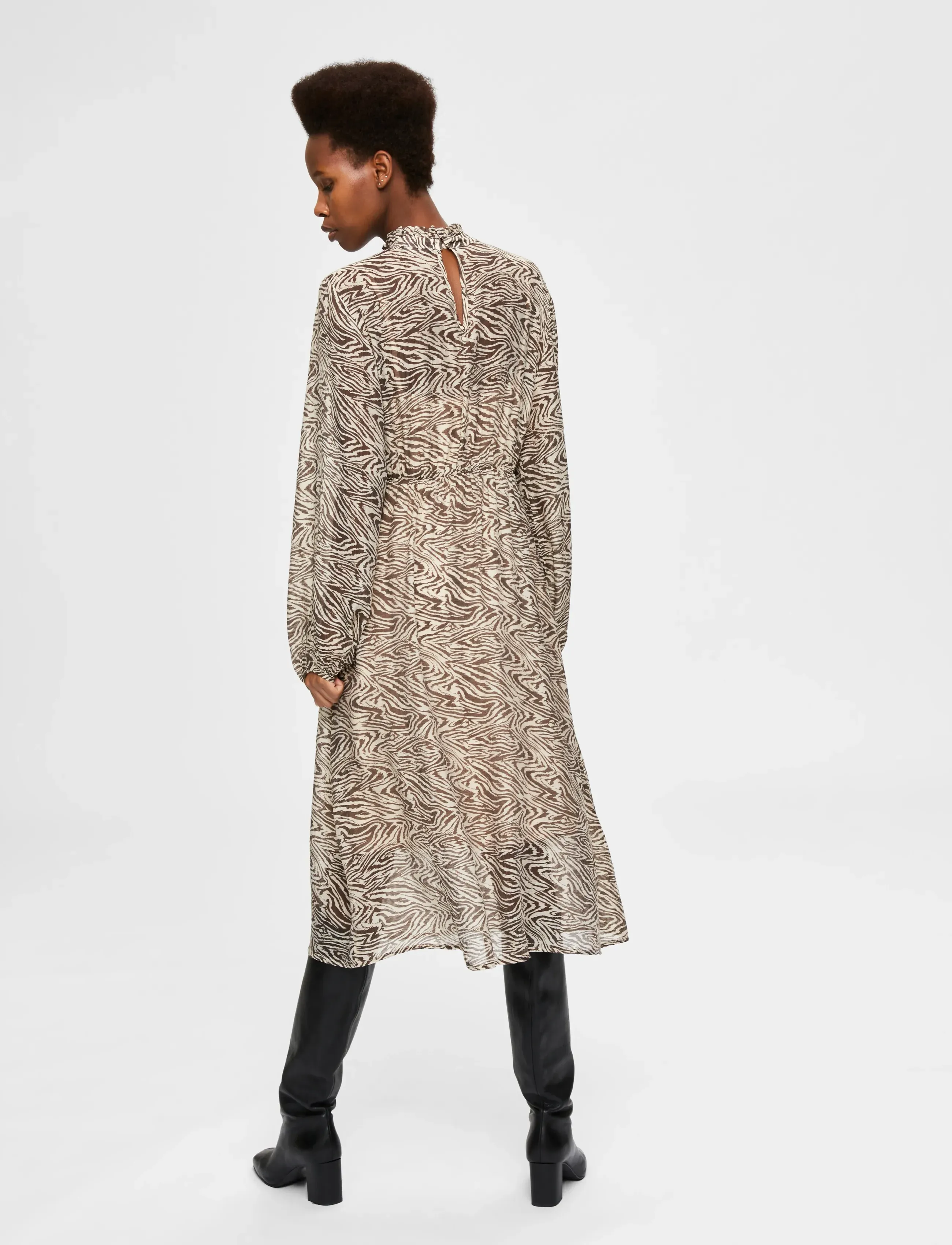 Selected - SLFMINGI LS MIDI DRESS EX - midi kjoler - sandshell - 4